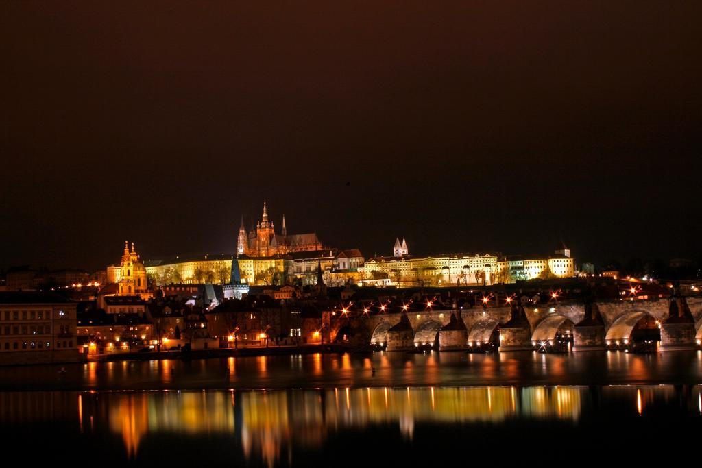 Hotel Wertheim Prague Exterior photo